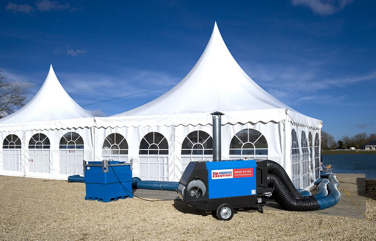 FH-111-chapiteau-CH Location de chauffage en Suisse – Tout ce que vous devez savoir